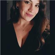 Fonoaudióloga con experiencia en after school, apoyo académico en niños de 4 a 10 años. Realicé curso de inglés intermedio en wall street English